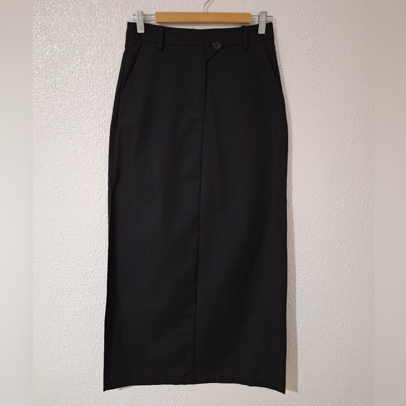 Commense Dresses & Skirts - NWT COMMENSE Elegant Black Maxi Skirt